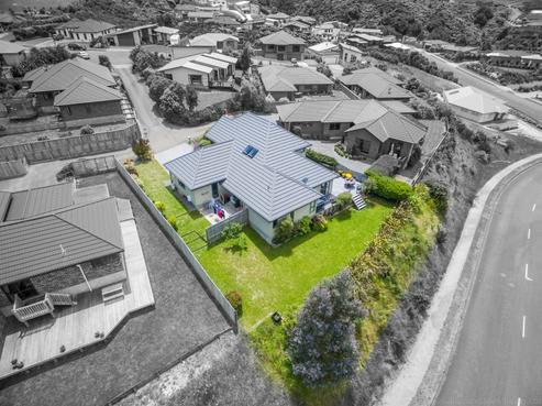 35 James Nairn Grove, Riverstone Terraces