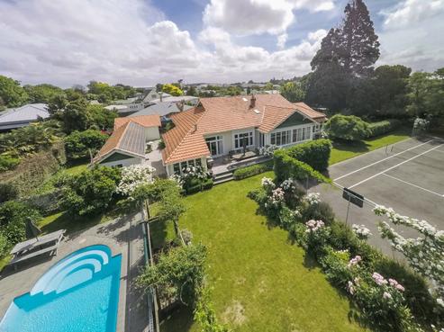 1019 Caroline Road, Mayfair