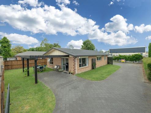 101A Silverdale Road, Silverdale