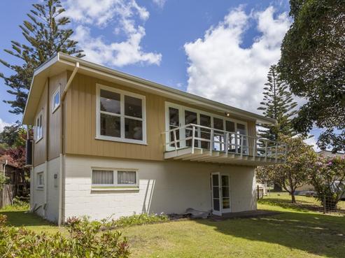 23 Riverview Road, Cooks Beach
