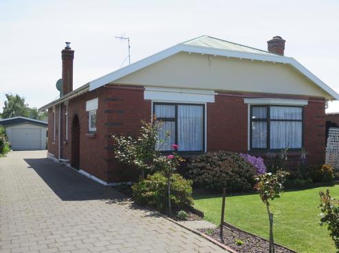 353 Church Street, West End