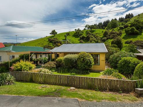 61 Greenacres Street, Macandrew Bay