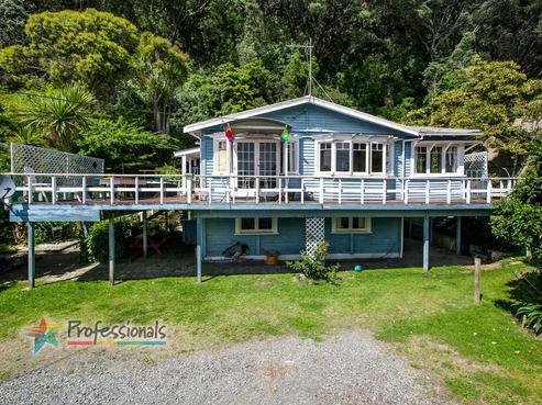 15 West End Road, Ohope