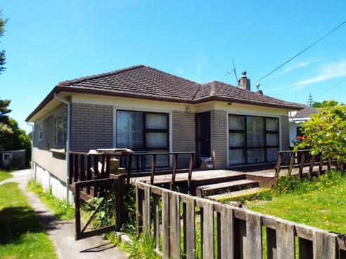62 James Street, Glenholme