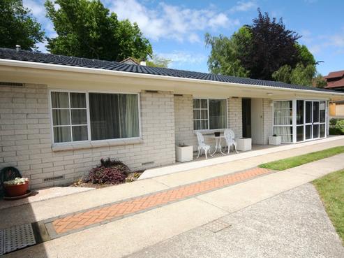 16 Mclean Street, Glenholme