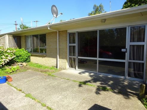 93B Lisa Crescent, Mangakakahi
