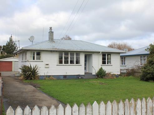 8 Huntly Street, Foxton