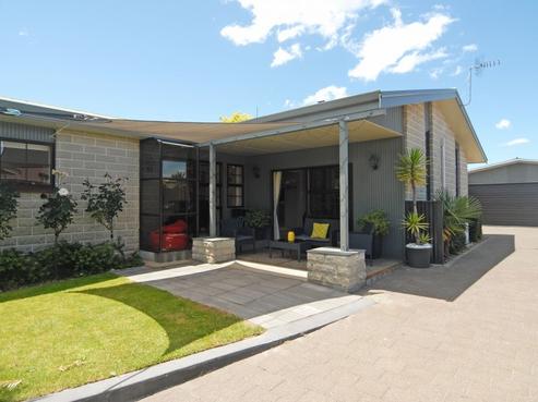 147 Tait Drive, Greenmeadows