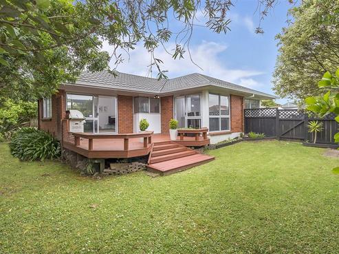 1 Windsong Court, Northpark
