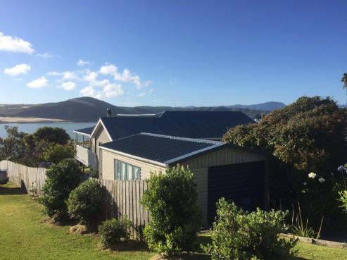 30 Taumatawiwi Street, Opononi