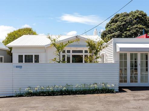 17 Morley Street, New Plymouth Central