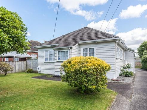 43 Trinity Avenue, Epuni