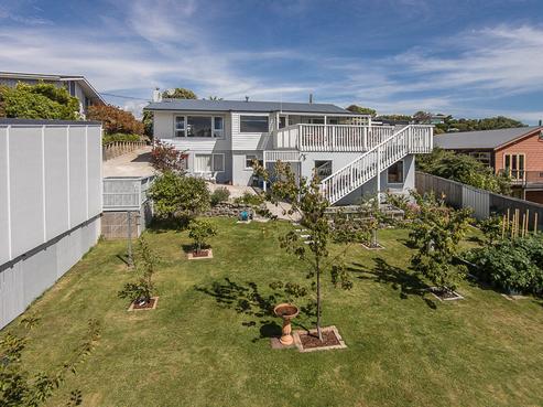 5 Kawau Grove, Waikanae Beach