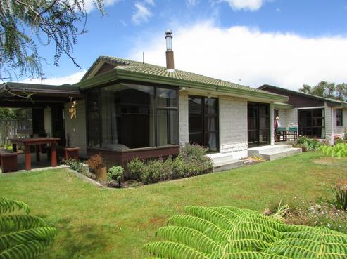 44 Champion Road, Richmond