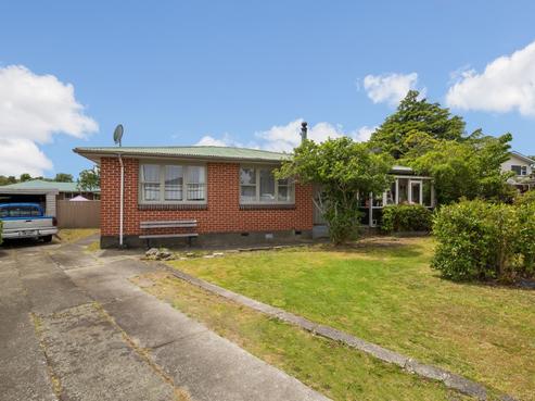 7 Tiwakawaka Grove, Heretaunga
