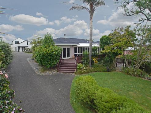 2 Blair Avenue, Pukekohe