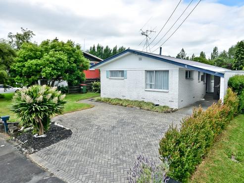 135 Fitzroy Avenue, Fitzroy
