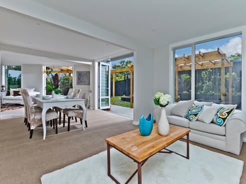 2/27 Balmain Road, Birkenhead