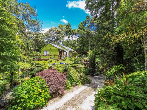3 Staley Road, Parau