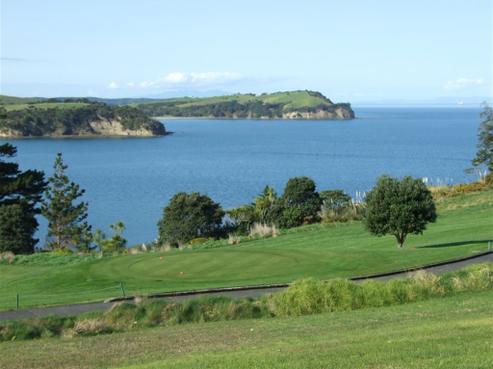 16 Pacific Cliffs Drive, Gulf Harbour