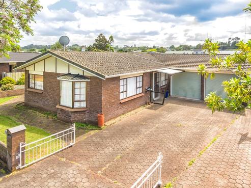 4 Somerset Road, Springvale