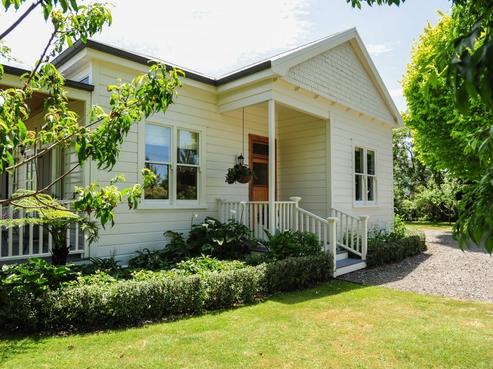 15 Panapa Road, Waipatu