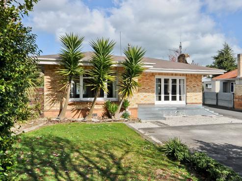 126 Clarkin Road, Fairfield