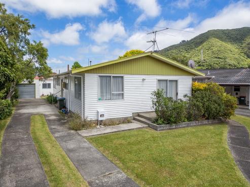 17 Tacoma Drive, Totara Park