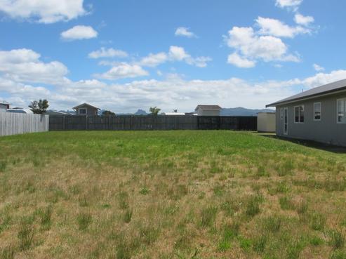 118 Rangiora Crescent, Matarangi