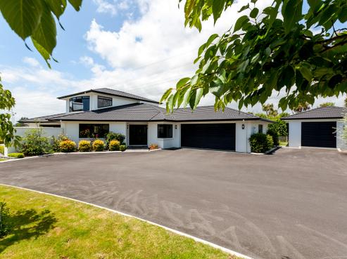69 Shelter Grove, Frankleigh Park