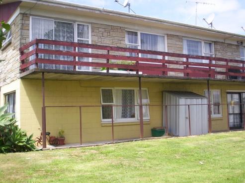 106 Fenton Street, Thames
