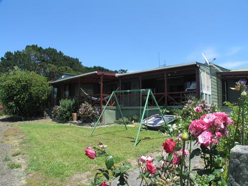7 Sandy Beach Road, Tinopai