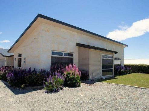 8 Andrew Don Drive, Lake Tekapo