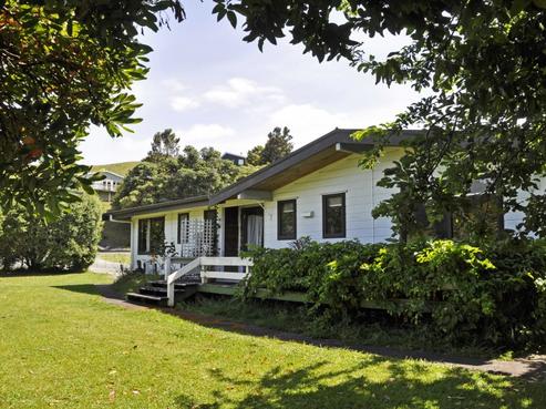 1 Ocean Beach Road, Tairua