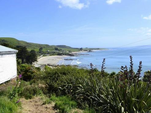 530 The Nuggets Road, Kaka Point