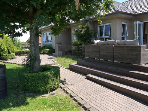 551 Great South Road, Rosehill
