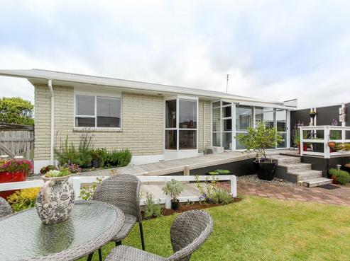2A Turakina Street, Merrilands