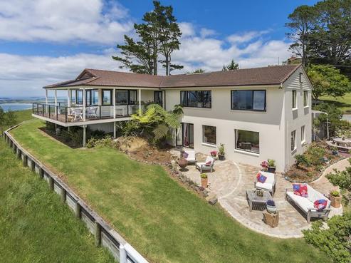 69 Rodney Road, Whangateau