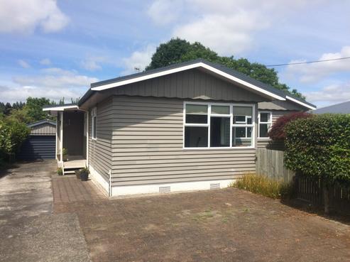 31 Iles Road, Lynmore