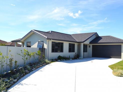 12 Taieri Place, Poraiti