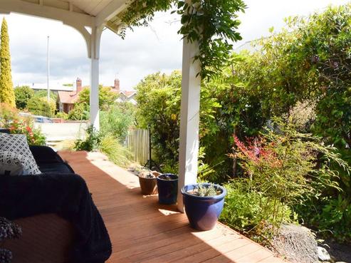 143 Le Cren Street, Seaview