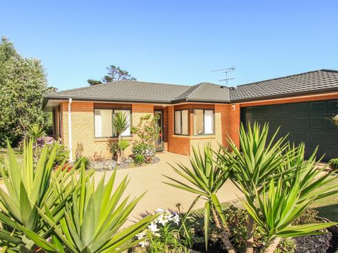 3 Quartley Place, Huntington Park