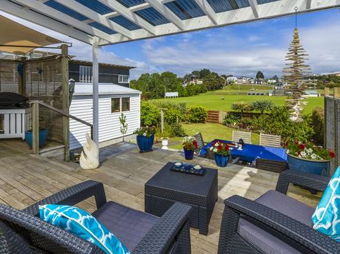 486 East Coast Road, Windsor Park