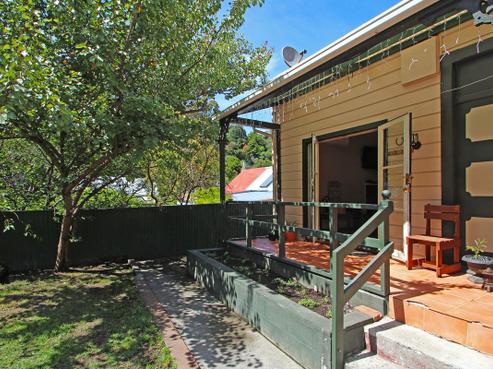 7 Burke Street, Napier Hill