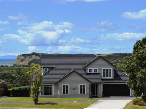 25 Clansman Terrace, Gulf Harbour