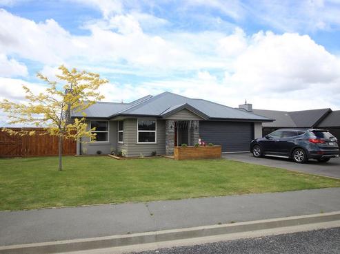 13 Lakeland Avenue, Twizel