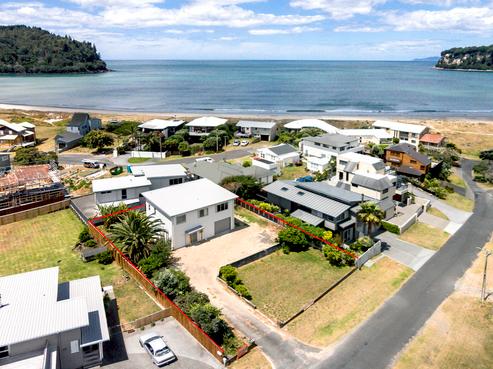108 Saint Patricks Row, Whangamata