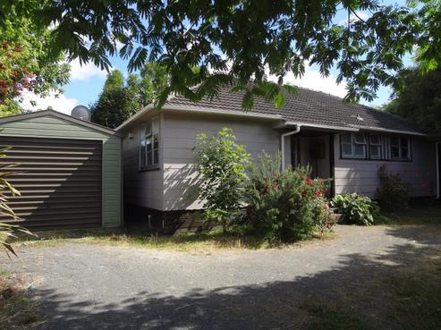 6A Kenney Crescent, Fairfield