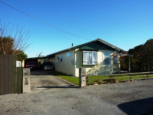 20 Derby Street, Westport