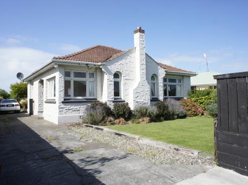 17 Louisa Street, Gladstone